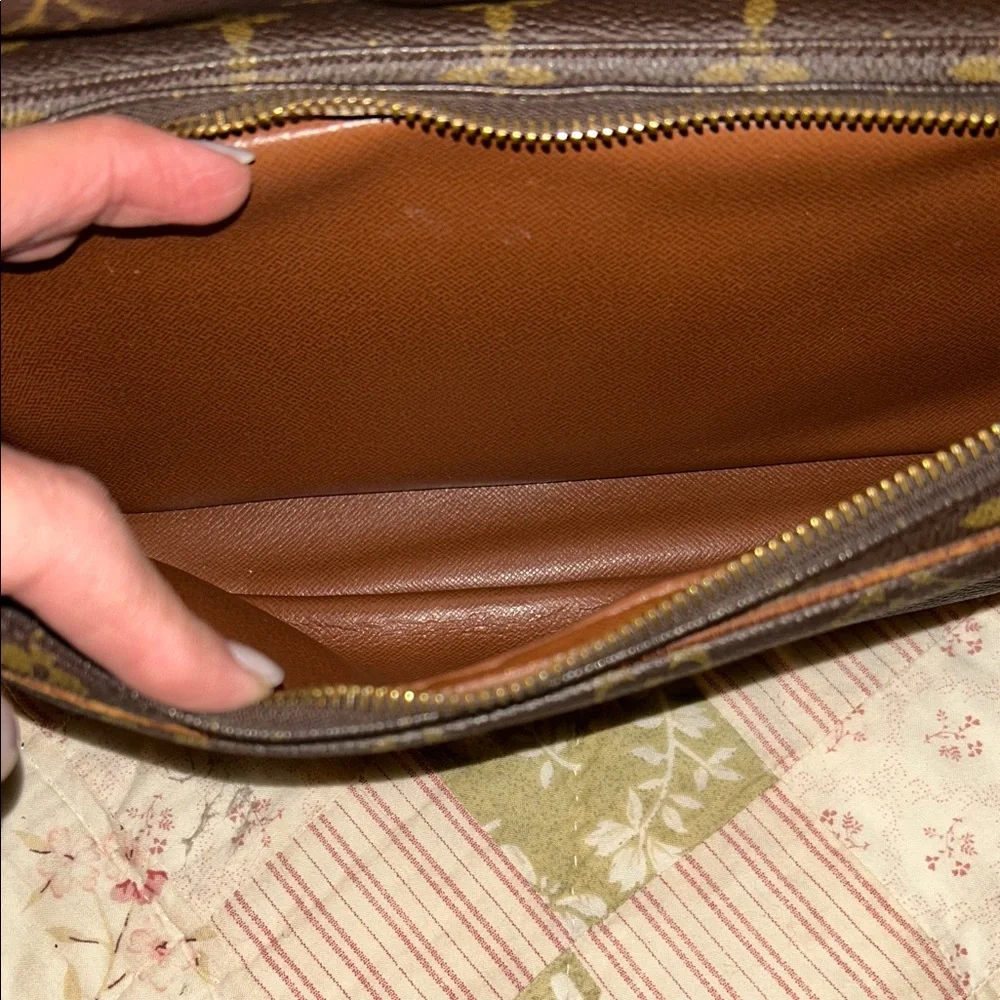 Louis Vuitton Monogram Brown Reporter Bag - Picture 14 of 16
